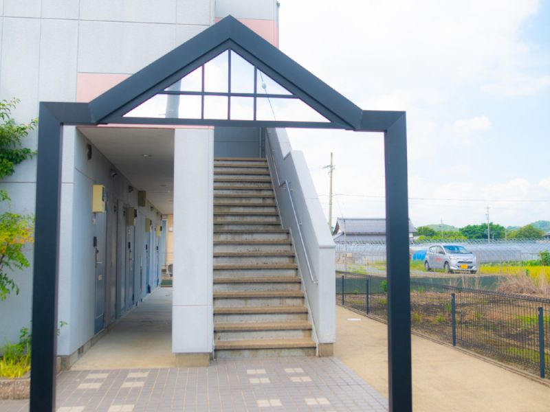 sakura outside portrait 20230822